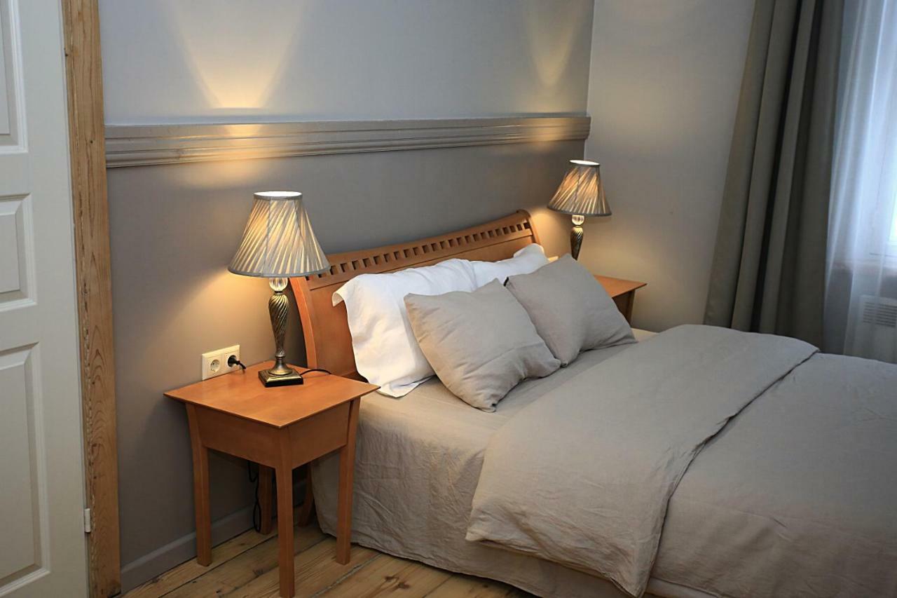 Meke Hotel Mustkalni ภายนอก รูปภาพ