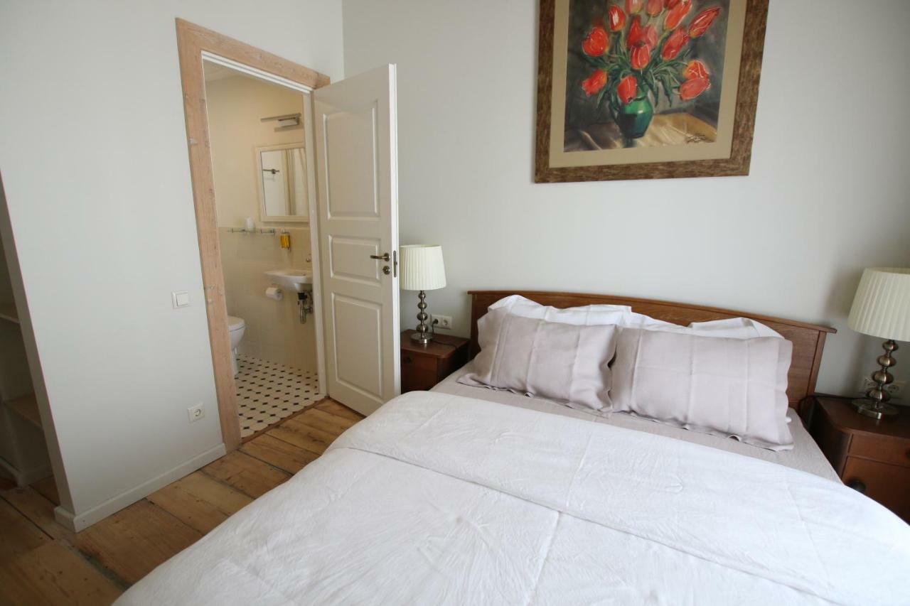Meke Hotel Mustkalni ภายนอก รูปภาพ