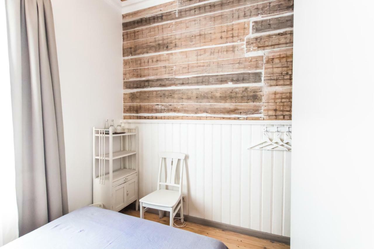 Meke Hotel Mustkalni ภายนอก รูปภาพ